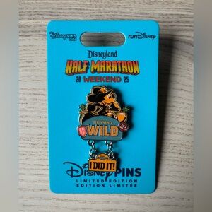 2025 Disneyland RunDisney Half Marathon Weekend I Did It Pin 13.1 NEW